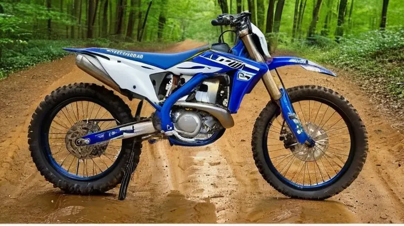 Bicicleta de montaña con marco negro mate